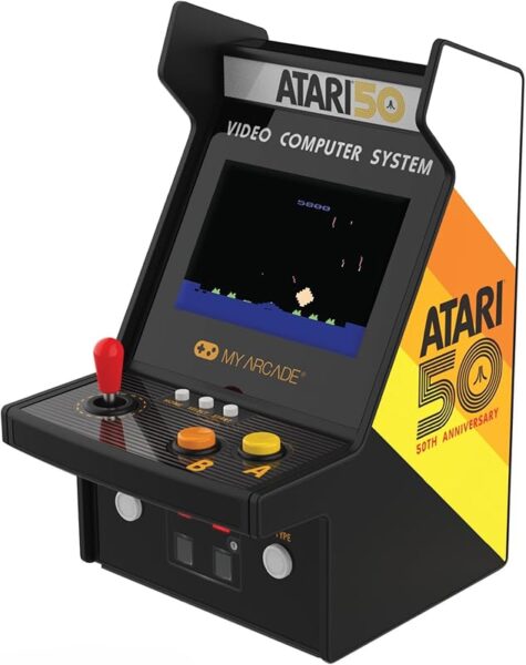 My Arcade Atari Micro Player Pro, consola retro portátil con 100 juegos,